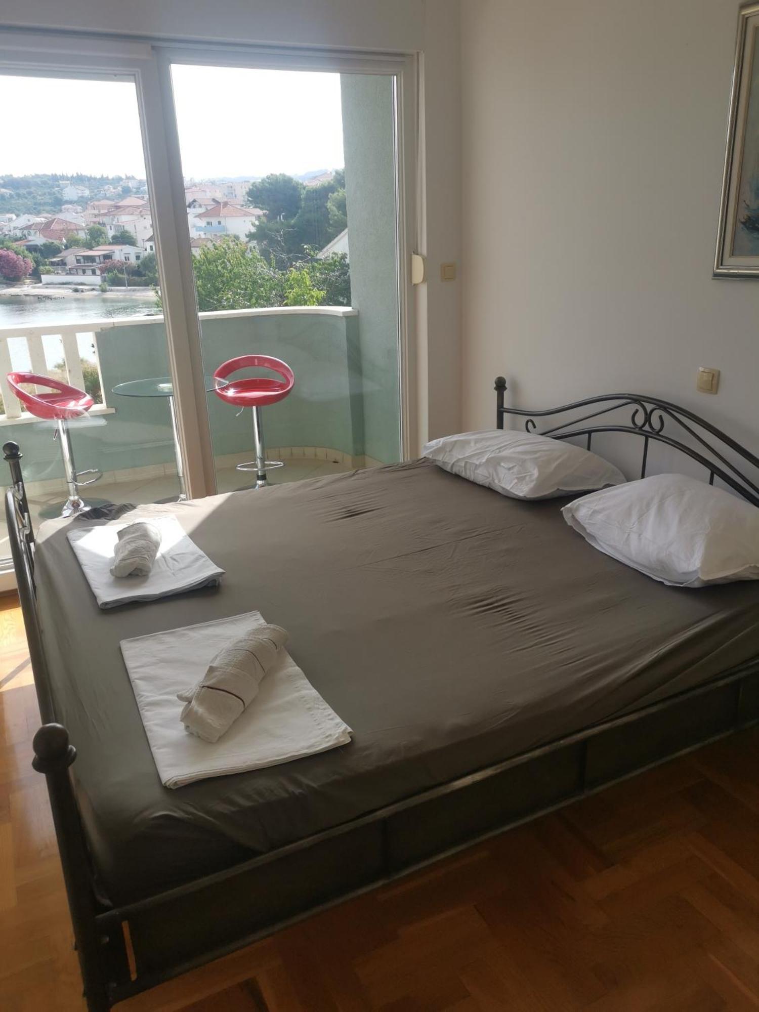 Apartment Croatika On The Beach トロギール エクステリア 写真